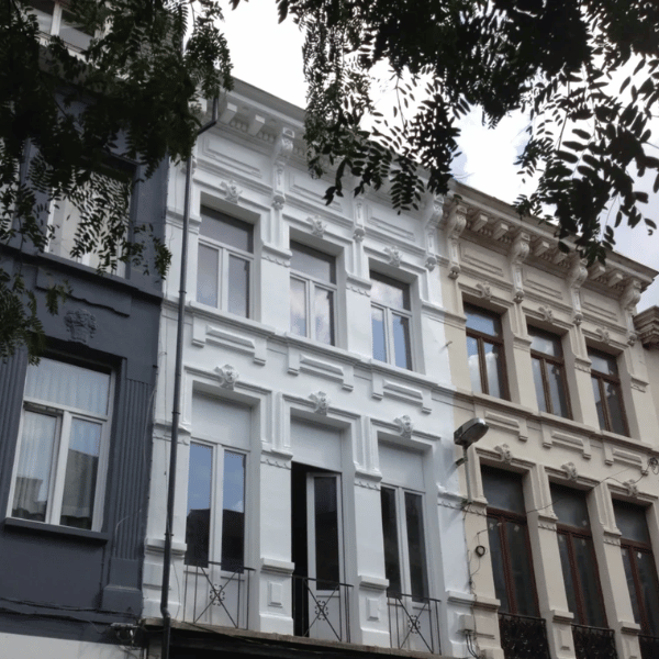 3 appartementen waarvan 1 duplex in de Dambruggestraat in Antwerpen