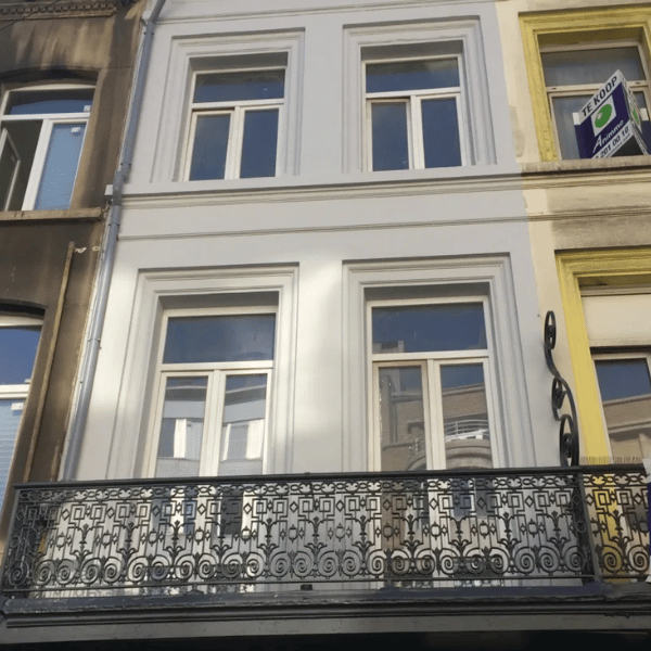 2 studio's en 2 appartementen in Antwerpen